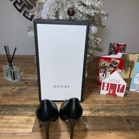 Gucci Leather Molina Pumps - Picture 5 of 8